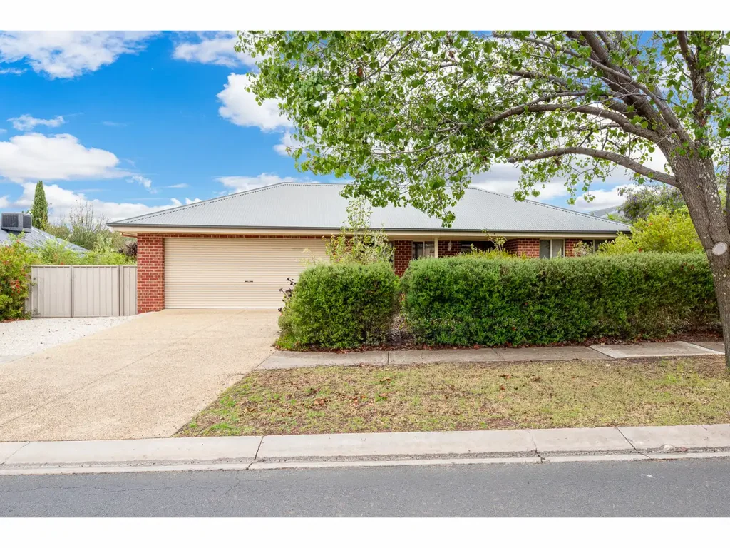 4 Hemlock Court, Baranduda, VIC 3691