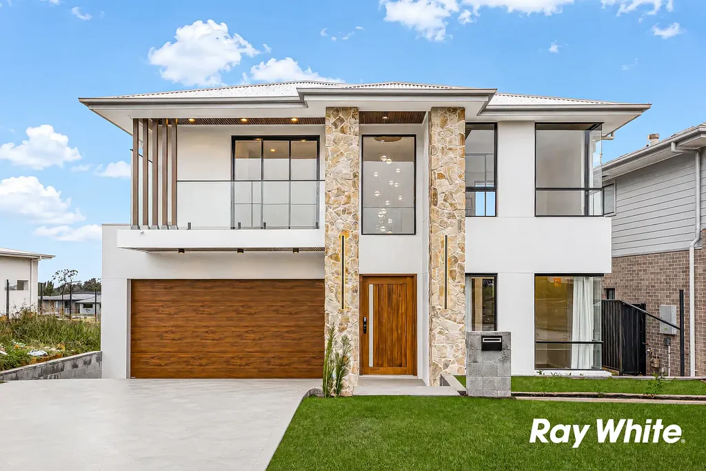 Brand New Luxury Residence in Sought-After Rouse Hill Location!