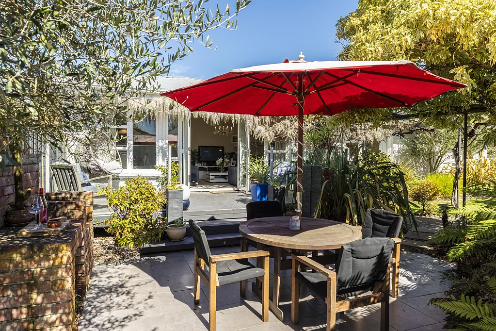 Woolston 3房  Idyllic family sanctuary