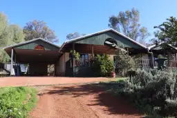 2539 Toodyay Road, Gidgegannup