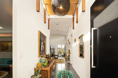 Iba Pa - 35 Waterfront Drive, Karalee, QLD 4306