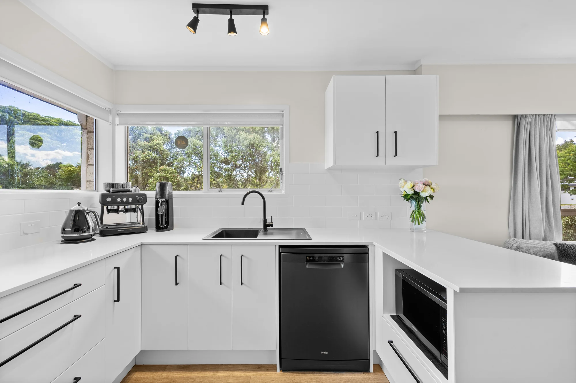 1/4 Imogene Way, Half Moon Bay, Manukau City, Auckland, 2房, 1浴, House