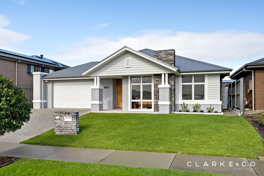 Chisholm 4房  A HIGH END FAMILY HOME DESIGNED TO IMPRESS!