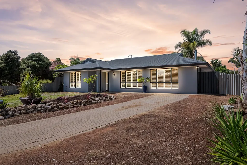 22 Siren Road, Heathridge, WA 6027
