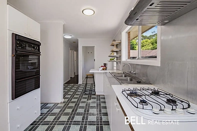 4 CLIFFORD GR, TECOMA VIC 3160, 2 ਕਮਰੇ, 1 ਬਾਥਰੂਮ, House