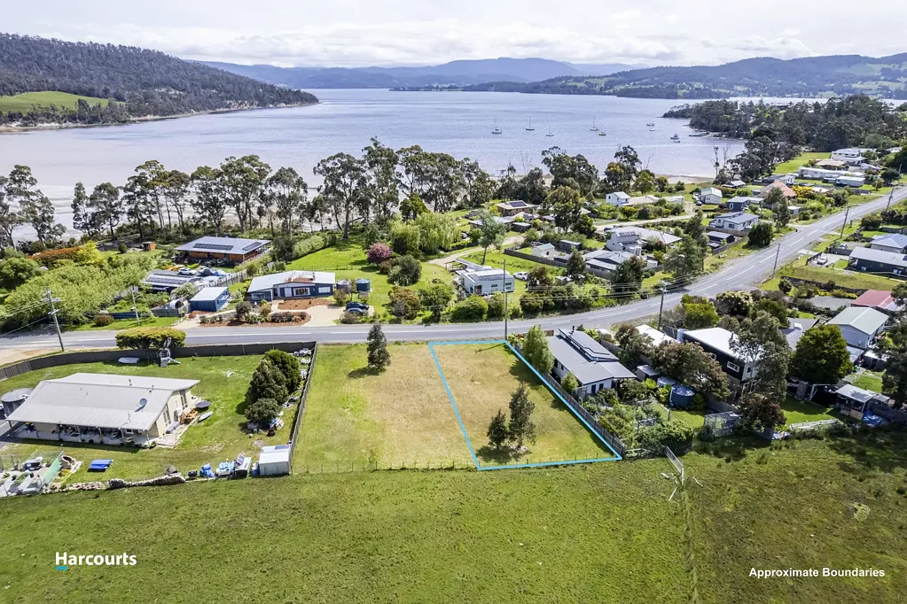 Deep Bay  Seaside Opportunity Awaits