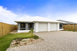 1/82 Shelby Street, Glenvale