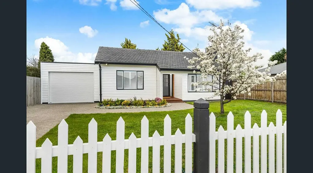A Light Filled Family Haven with Style, Space & Luxury Comforts
