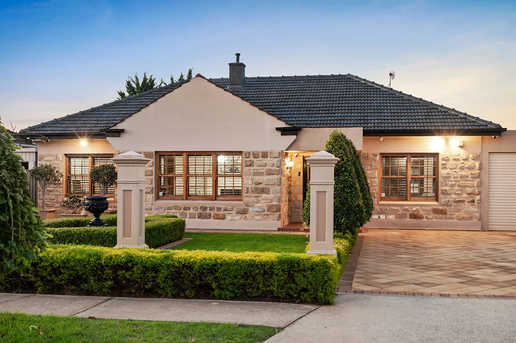 Seaton 4房  A Forever Family Home with Space, Comfort & Standout Entertaining
