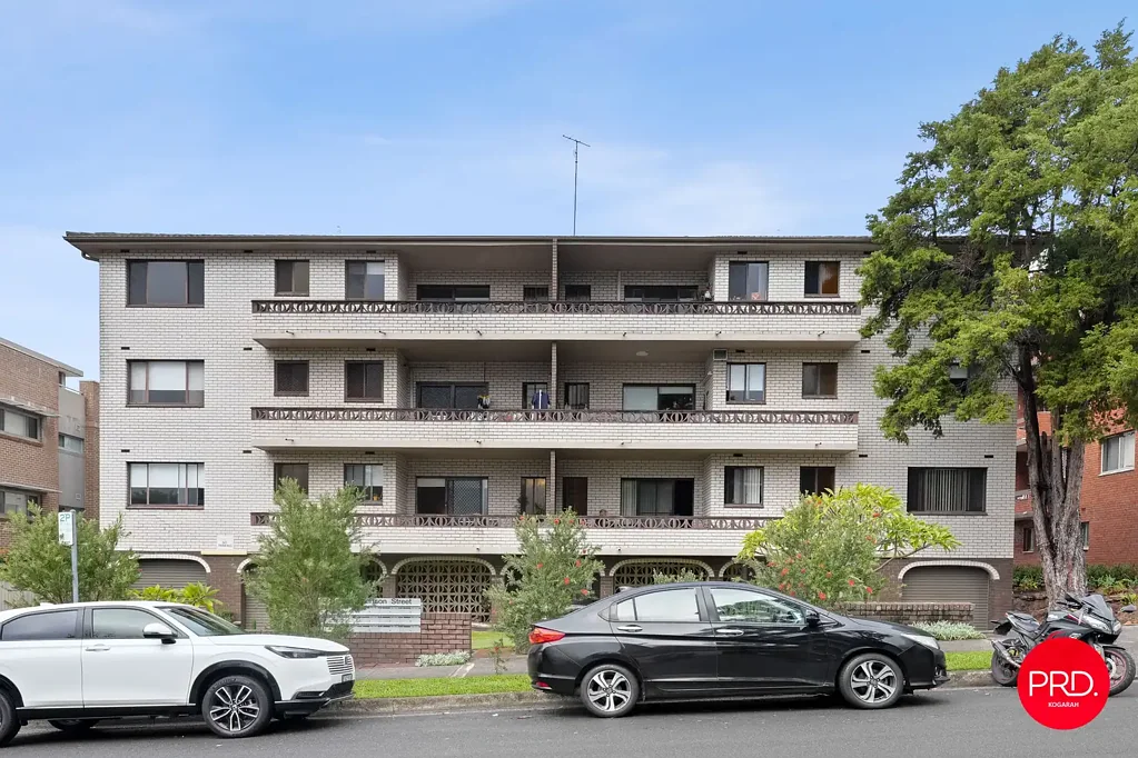Kogarah 2ห้องนอน North East Facing Top Floor Unit In Sought After Location