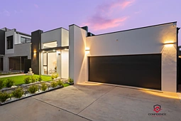 12 Dadswell Street, Whitlam