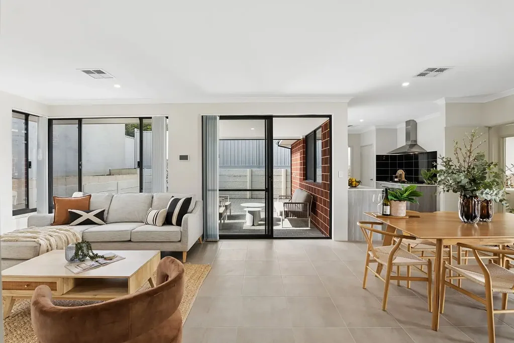 Scarborough 4房  Brand new coastal luxury just minutes from Brighton Beach!!