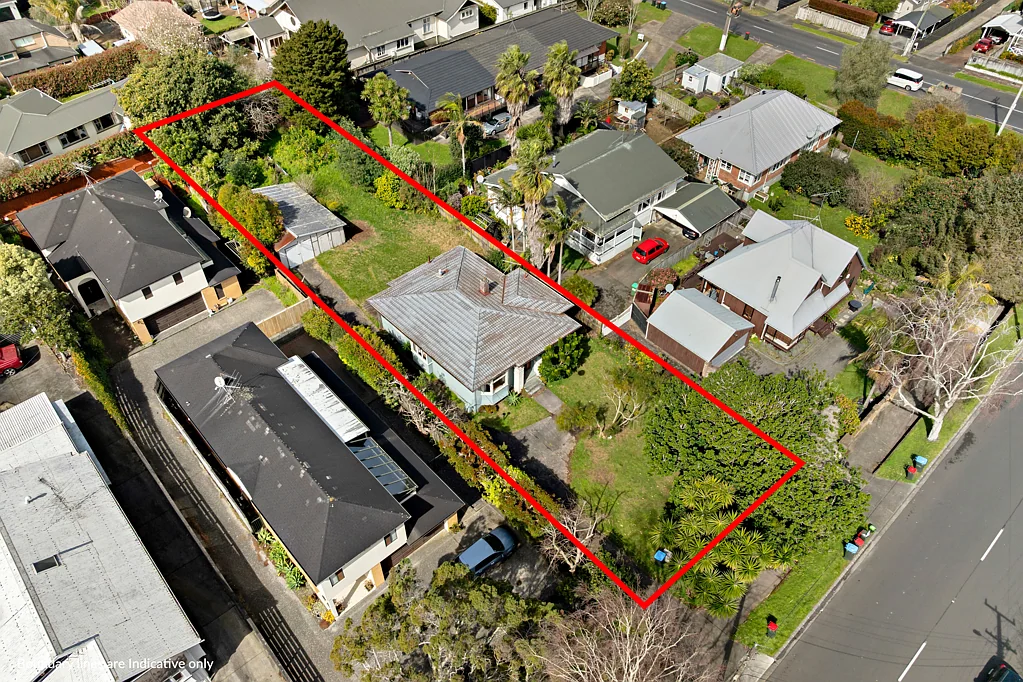 Epsom 3 Bedroom Endless Potential in DGZ 1053m2 Freehold