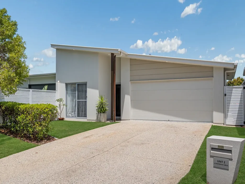2/6 Waterway Drive, Birtinya, QLD 4575