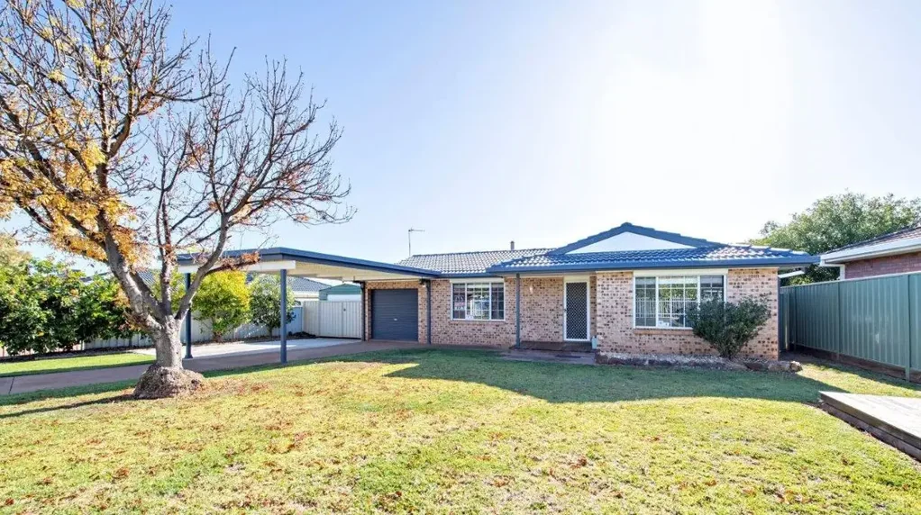 Comfortable Family Living with In-Ground Pool