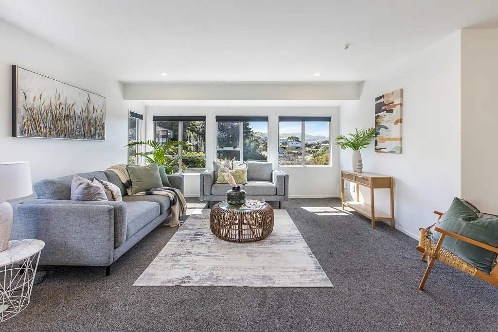 Churton Park 3 Slaapkamer Elegance and Convenience at Makatote Grove!