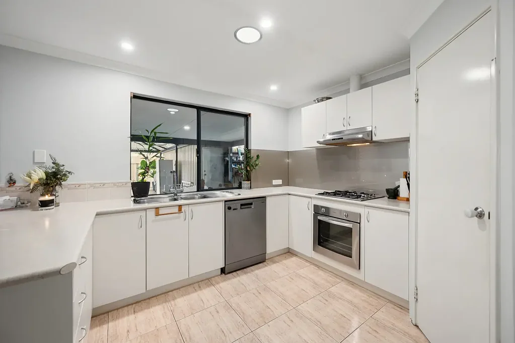 Seville Grove 4ห้องนอน Tranquil Parkside living with a stunning outdoor sanctuary
