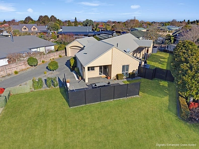 Woodend 4 Bedroom Spacious Family Living with Room to Grow