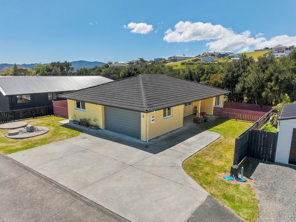 Cable Bay 3 Bedroom Designed to be Different