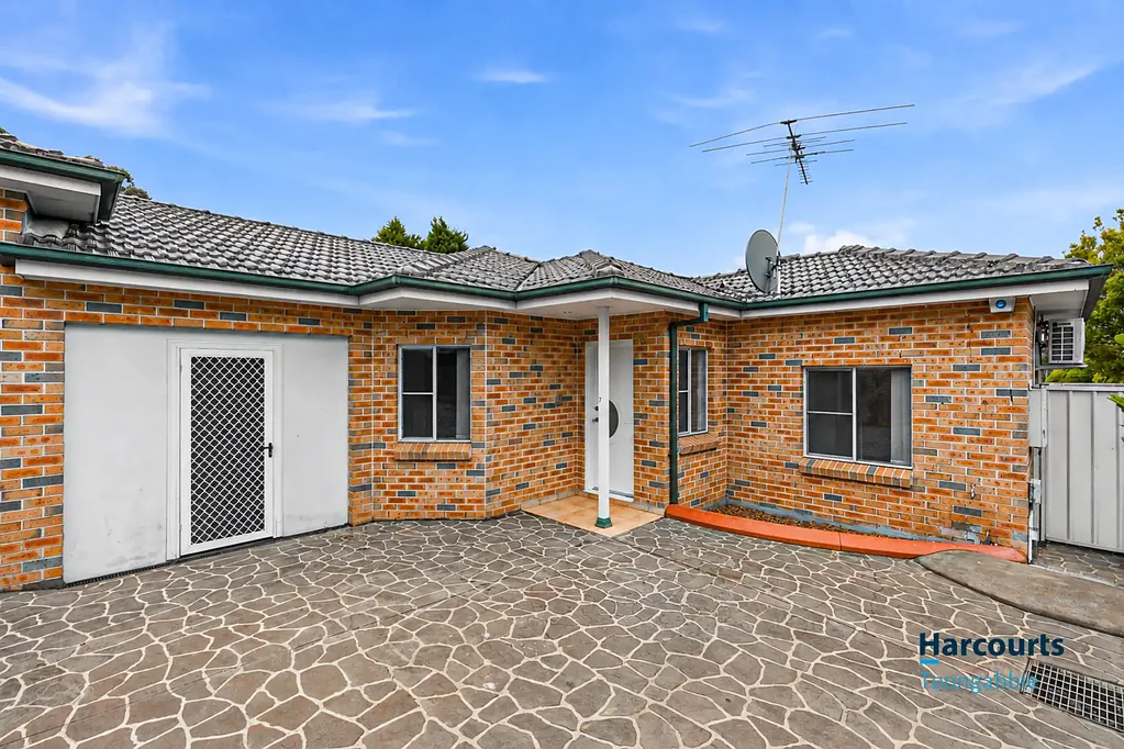 Girraween 3Kwarto Prime Location Home - 200m to Girraween Public School!