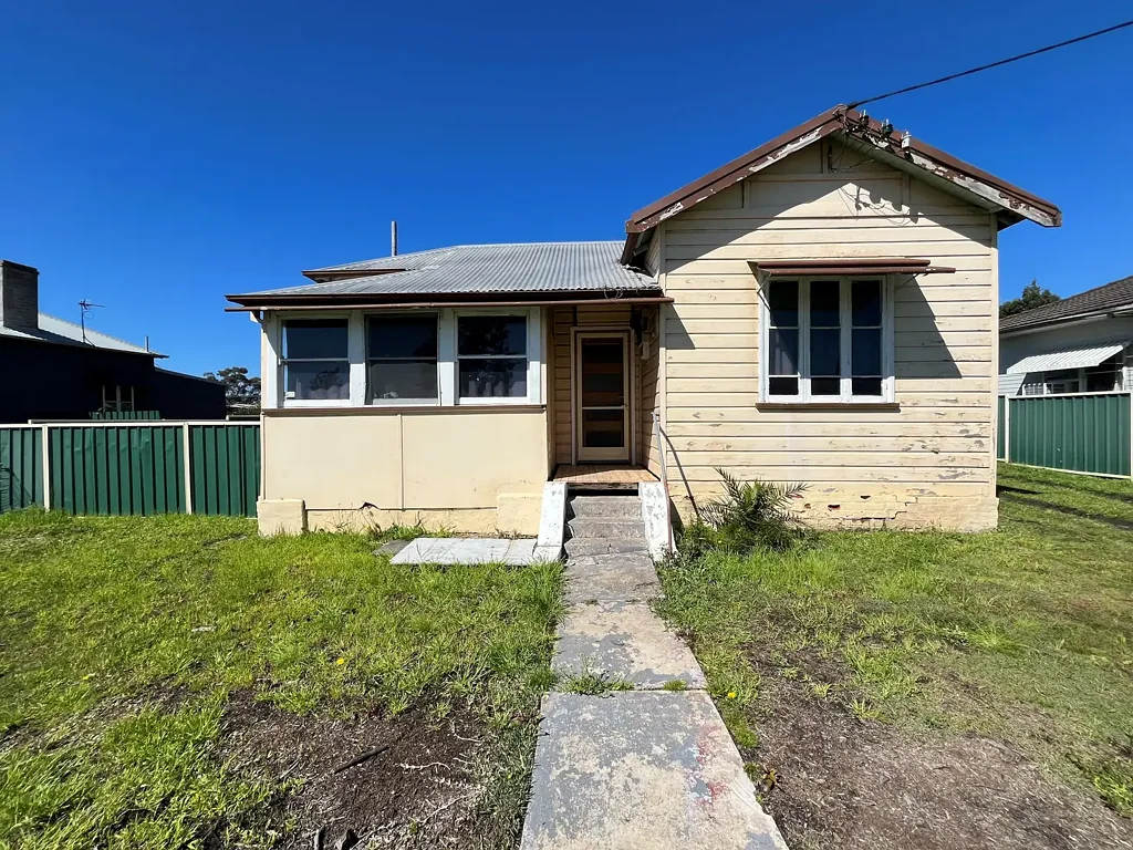 TWO BEDROOM HOUSE