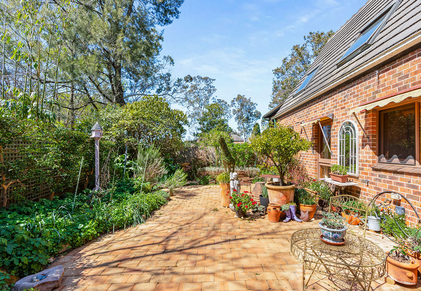 THE PINES UNIT 8 78 BENDOOLEY ST, BOWRAL NSW 2576, 0 Bedrooms, 0 Bathrooms, House