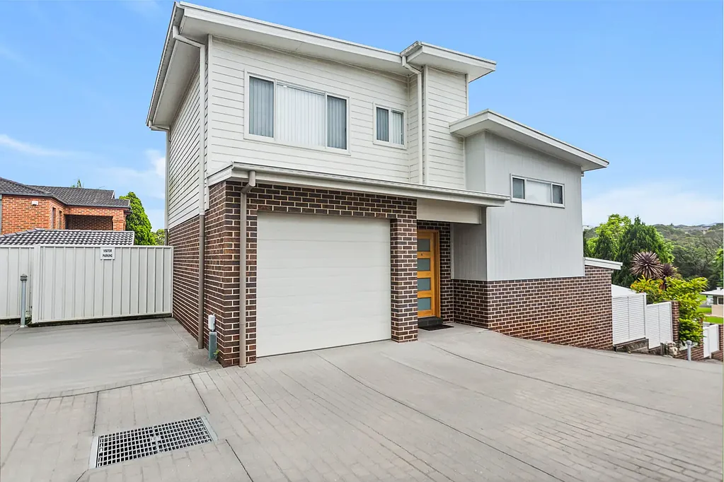 4/27 Whittaker Street, Flinders, NSW 2529