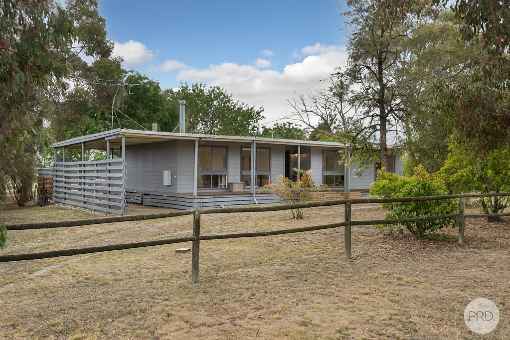 15 Albert Street, Clunes, VIC 3370