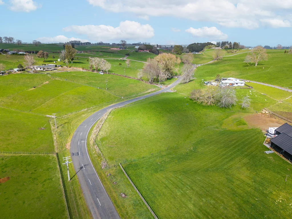 Lichfield Lifestyle section with golf course views