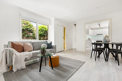 लिविंग रूम - 2/50 Fewster Road, Hampton, VIC 3188
