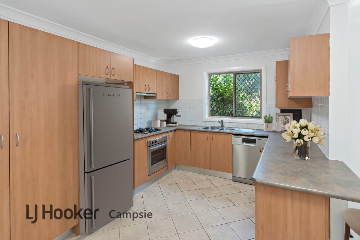 84 FREDERICK ST, CAMPSIE NSW 2194, 0 कमरे, 0 बाथरूम, Townhouse