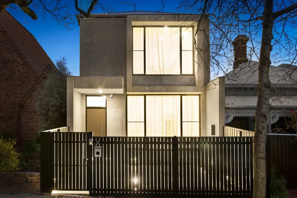 Designer Style, Desirable Address