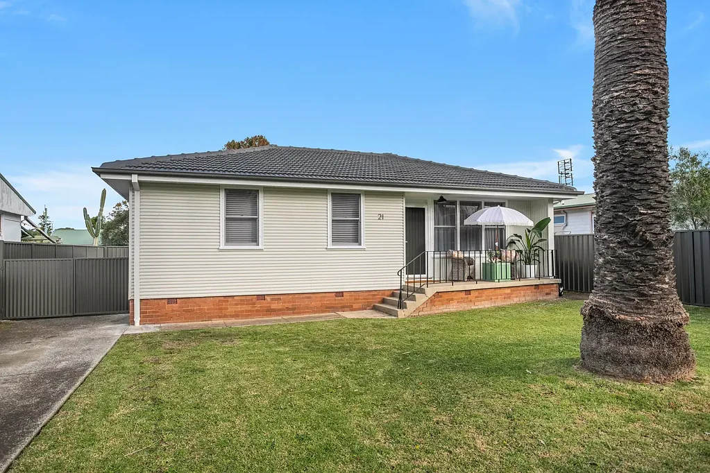 Recently renovated single-level home!