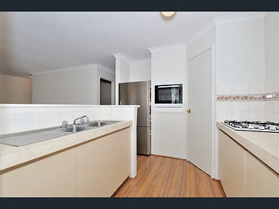 2/31 George Street, Midland, WA 6056, 3 રૂમ, 1 બાથરૂમ, House