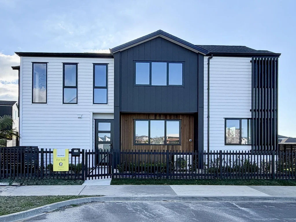 Milldale 3 Bedroom First Home Opportunity - Stylish Corner-Site