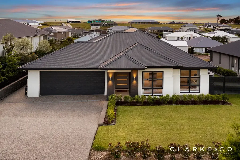 Louth Park 4ਬੈੱਡਰੂਮ DESIGNED FOR ENTERTAINING, BUILT FOR LIVING!