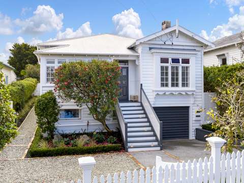 Mount Eden 4房  Timeless charm, modern comforts