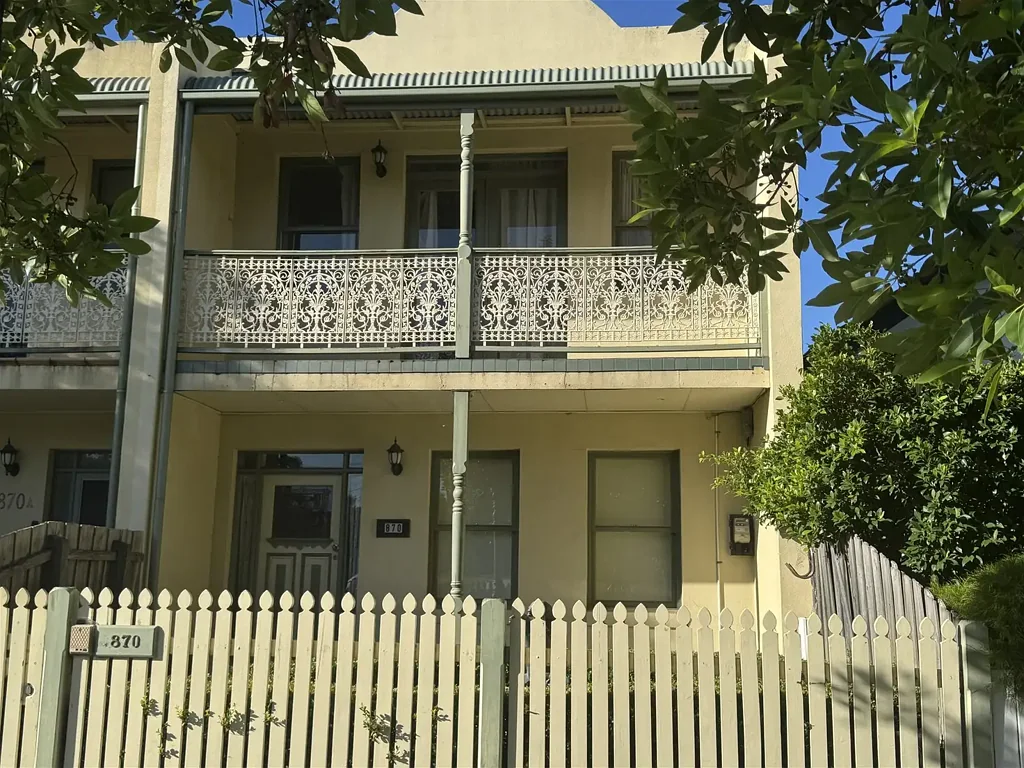 For Lease - 4 bedroom House - MOONEE PONDS VIC 3039.