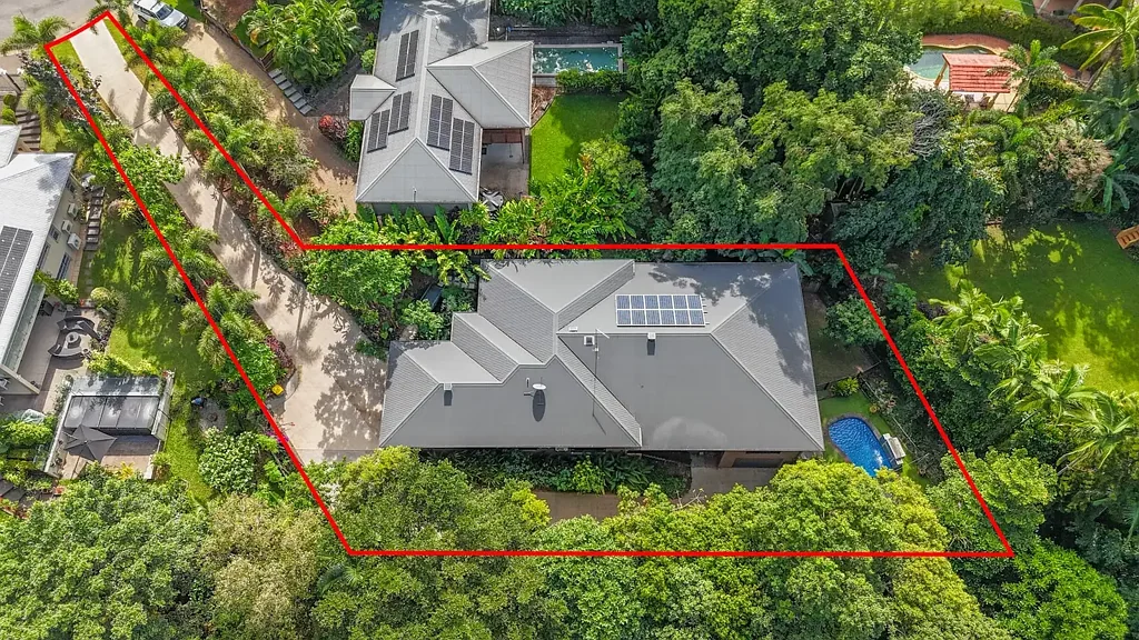 1 Sherbrook Close, Brinsmead, QLD 4870