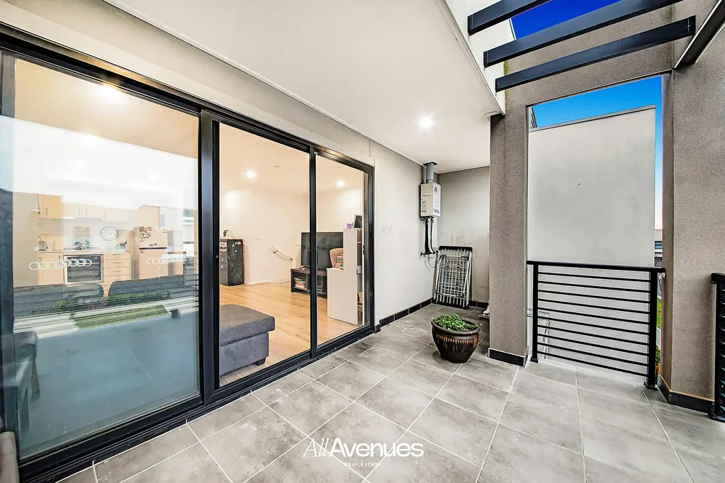 Cranbourne West 3कमरा Crisp, Convenient & Close to It All - NO BODY CORP