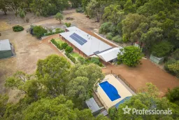 12 Little Bunning Road, Gidgegannup