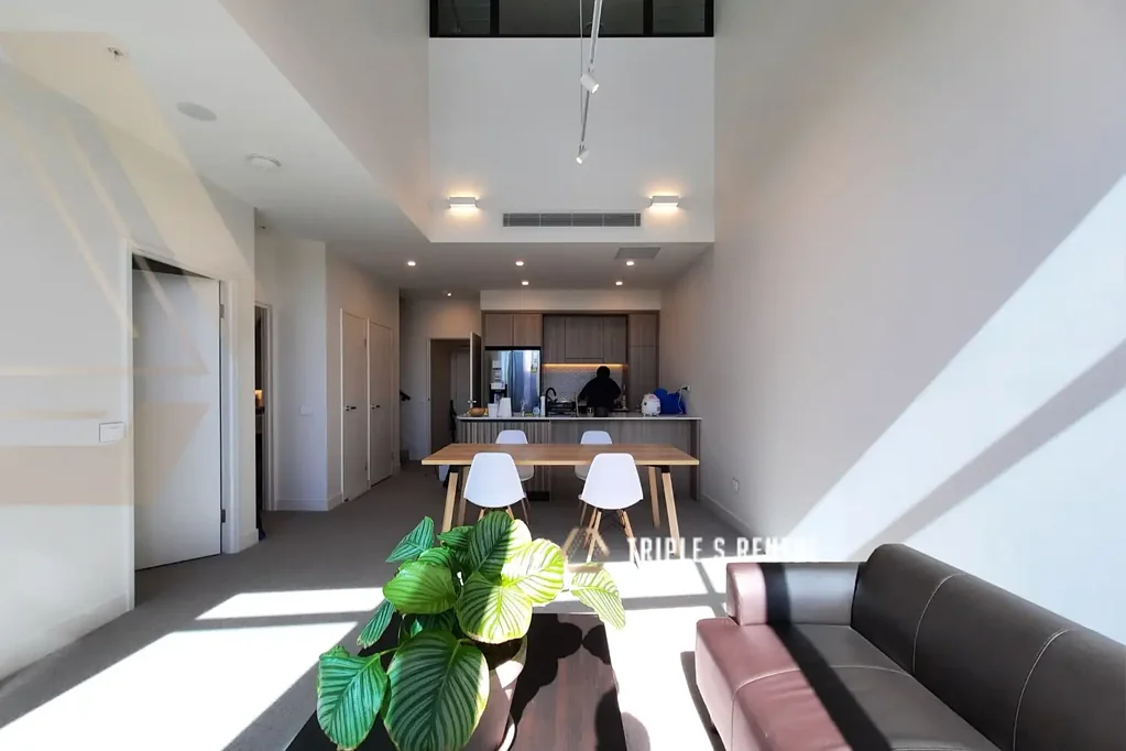 Two bedroom+Study, potential 3 bedroom& Townhouse style& Big courtyard& Nearly Brand new& Furnished/Unfurnished options&Classic Japanese design