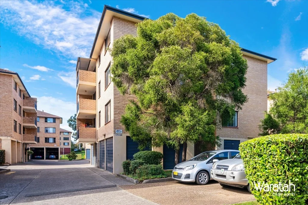 1/5 Griffiths Street, Blacktown, NSW 2148