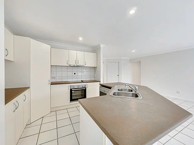 5 Explorer Street, Raceview, QLD 4305, 3 Bedrooms, 2 Bathrooms, House
