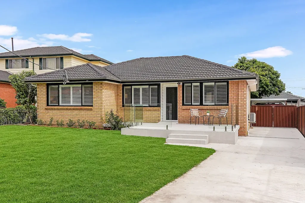 17 Bathurst Street, Leumeah, NSW 2560