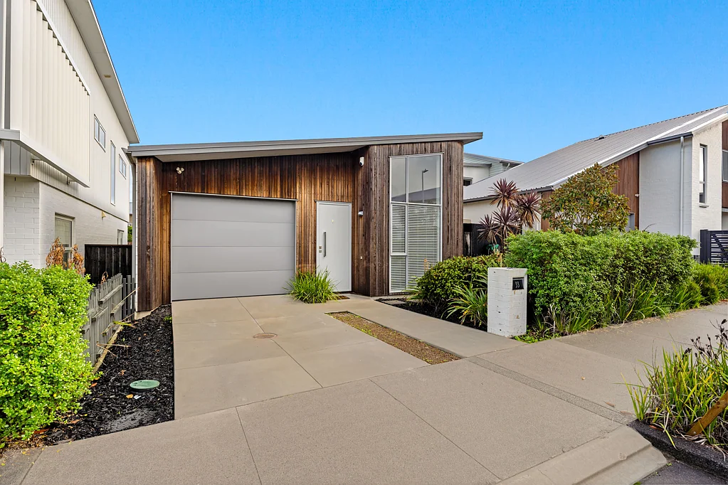 33 Kanuka Road, Hobsonville, Waitakere City, Auckland