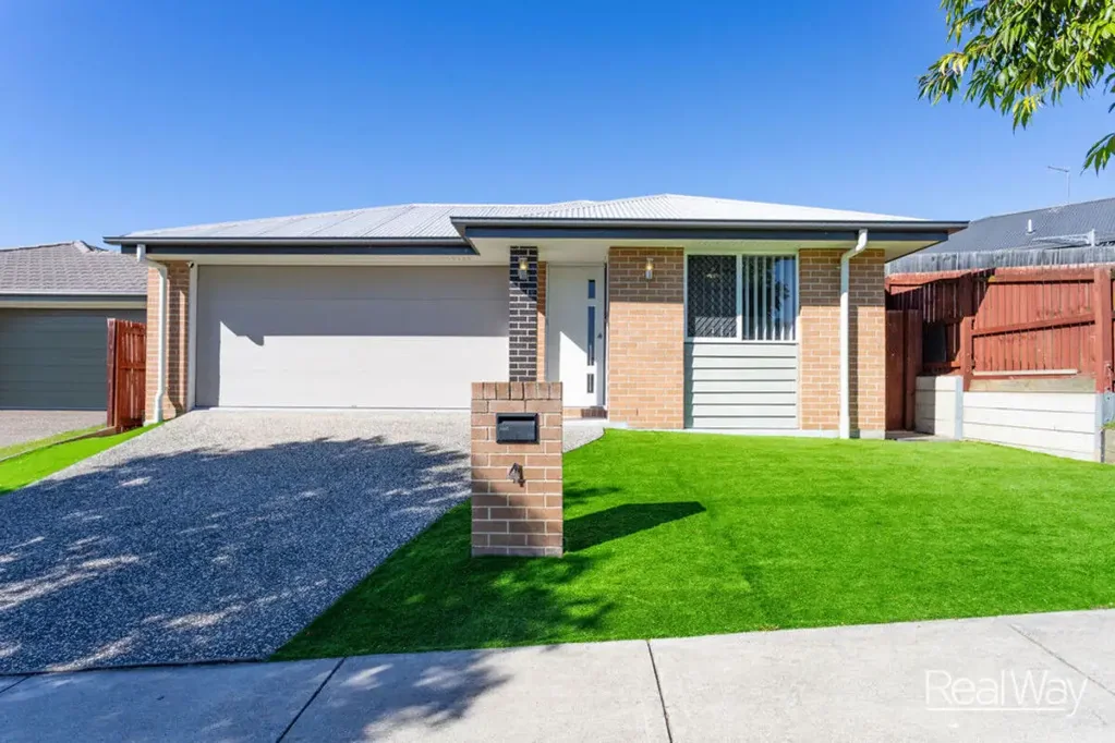 Redbank Plains 4ਬੈੱਡਰੂਮ Modern, Low-Maintenance Living in a Thriving Location