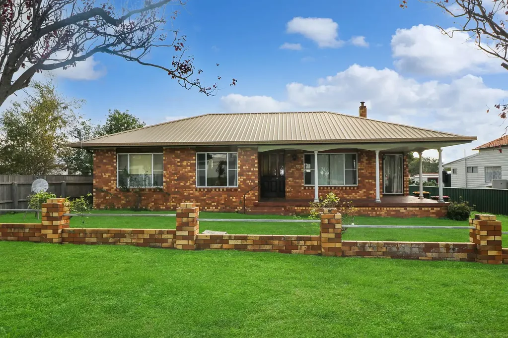 2 Mossman Street, Glen Innes, NSW 2370