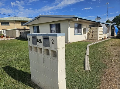 Ayr 4ਬੈੱਡਰੂਮ BLOCK DUPLEX FOR SALE...