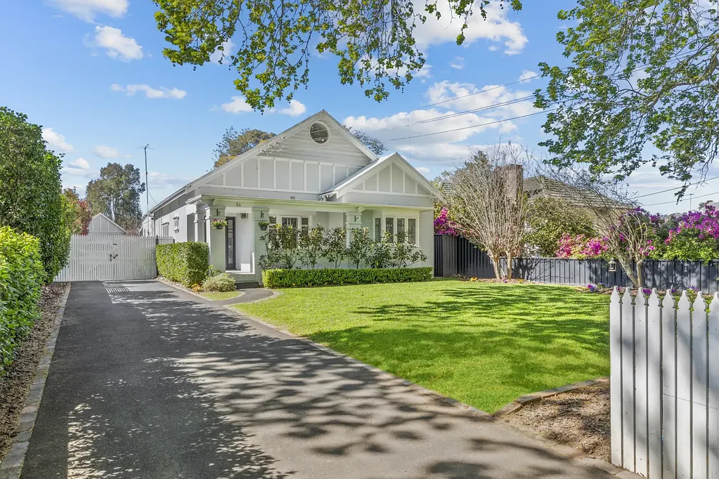 Richmond 4બેડરૂમ Timeless Character, Modern Luxury & a Coveted Chapel Street Address